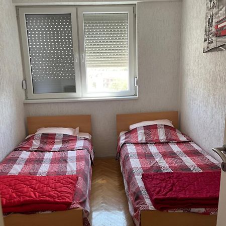 Apartment Veles Eksteriør billede